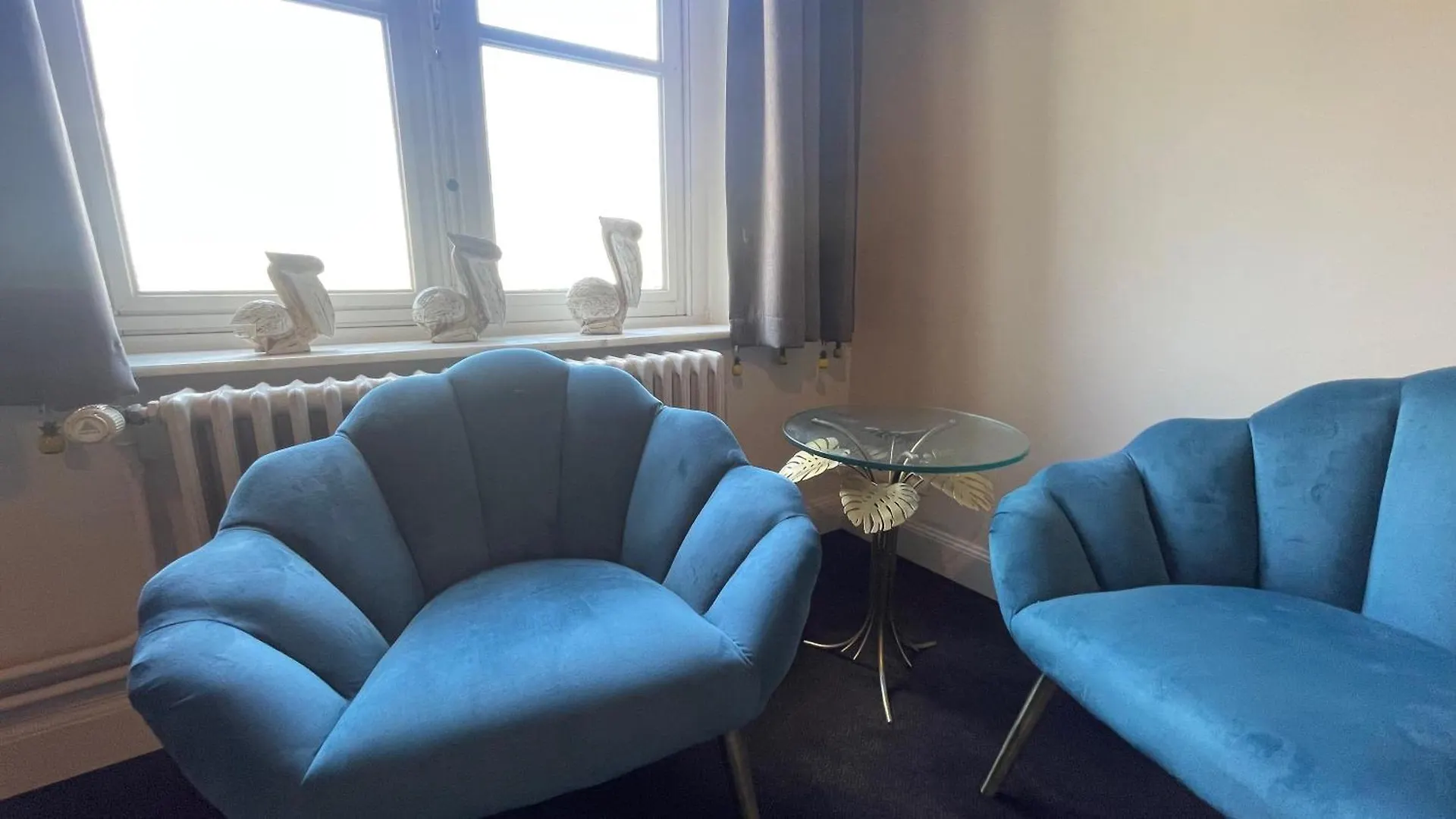 Leyselebeke Castle Bed & Breakfast Bruges