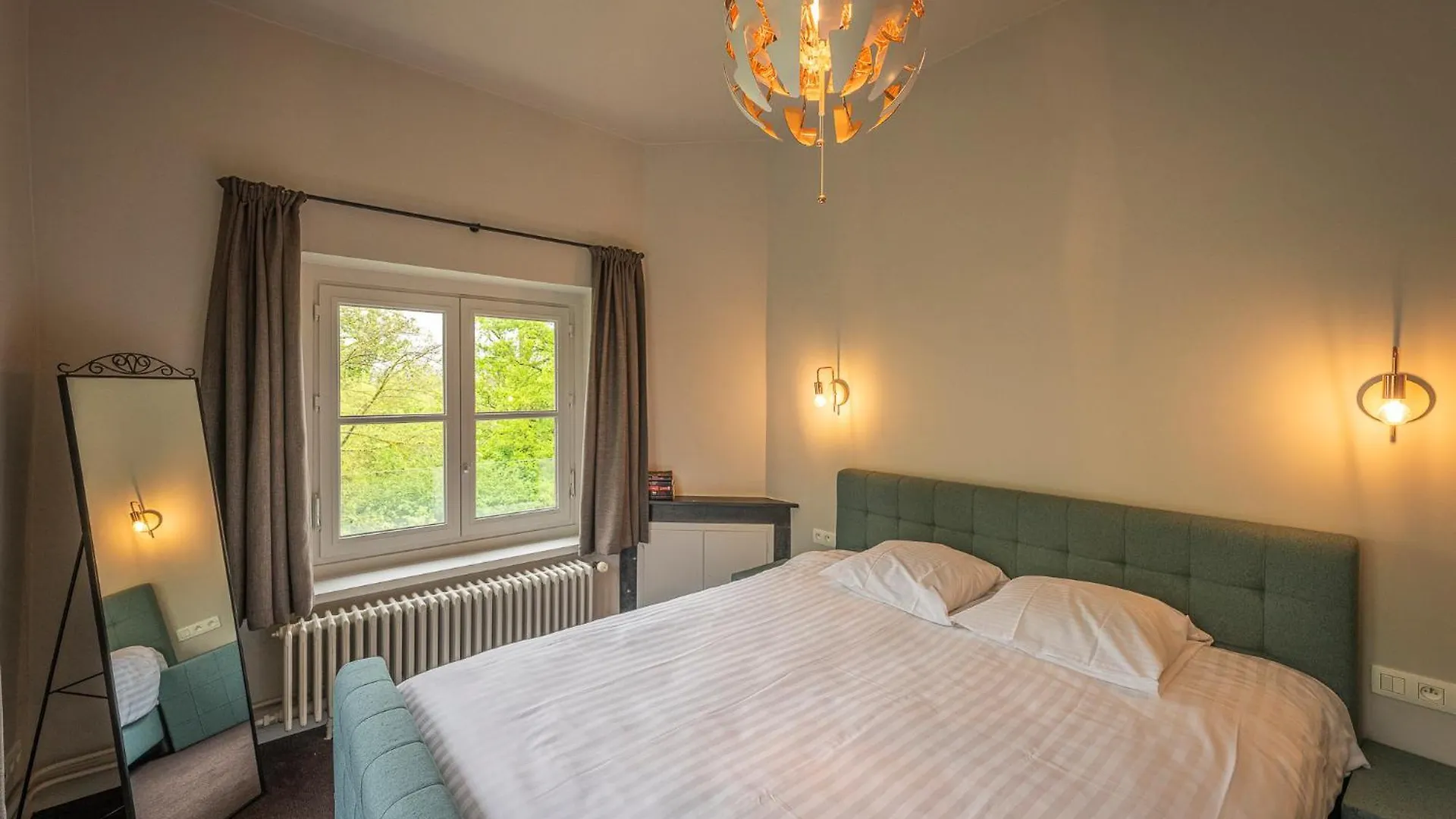 Leyselebeke Castle Bed & Breakfast Bruges 4*,
