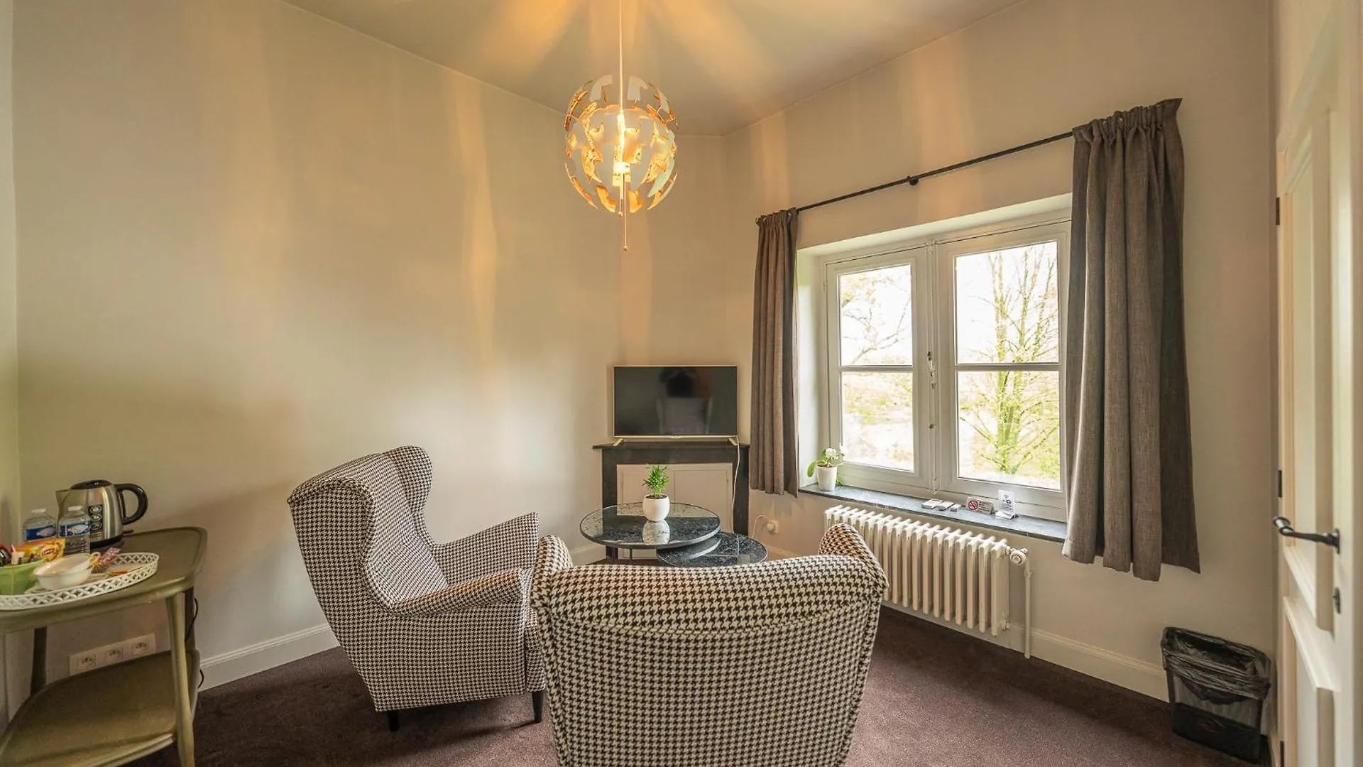 Leyselebeke Castle Bed & Breakfast Bruges 4*,