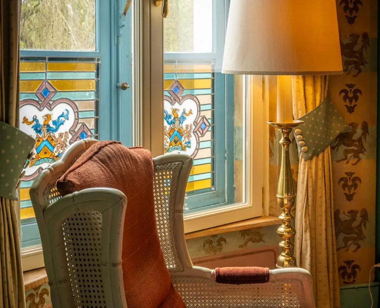 Leyselebeke Castle Bed & Breakfast Bruges