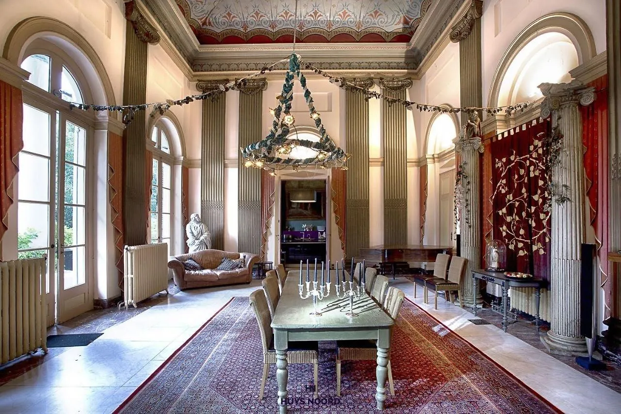 Leyselebeke Castle Bed & Breakfast Bruges